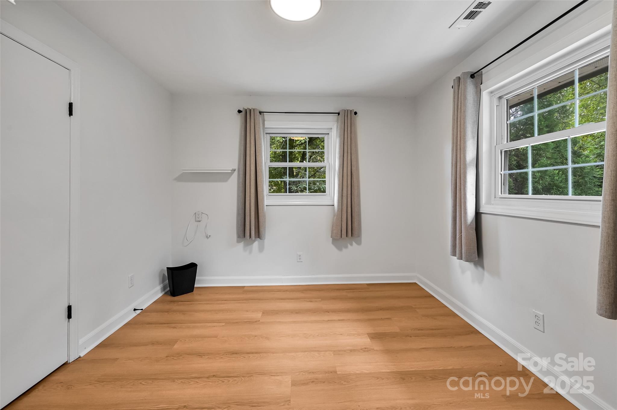 33 Monte Vista Road Candler, NC 28715 - Photo 15 of 38 Gallery Image 15