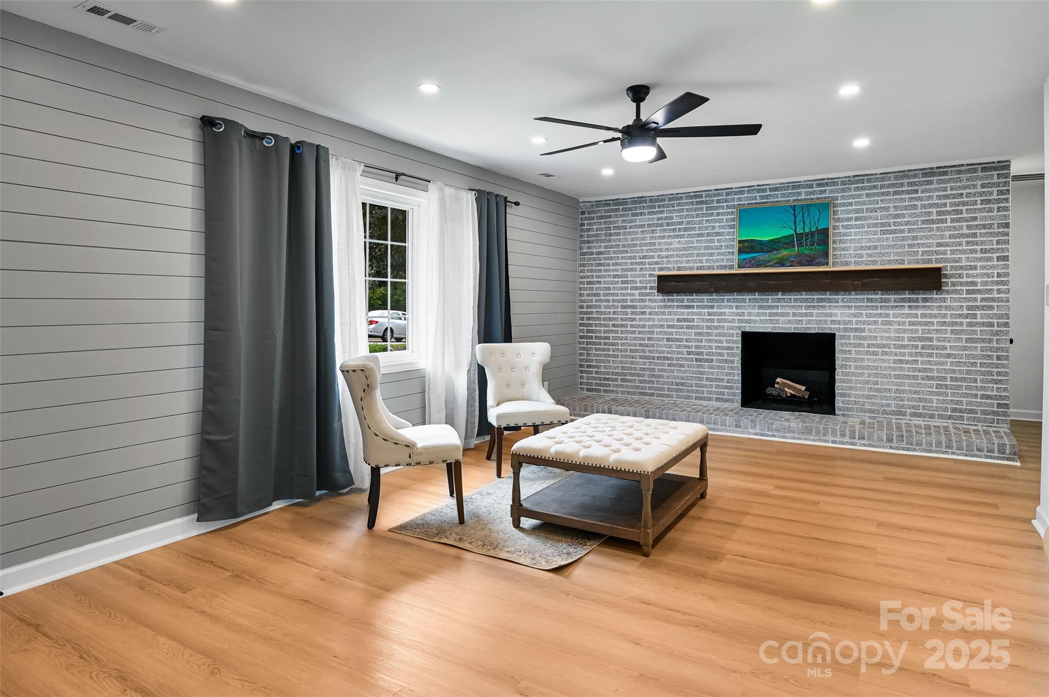 33 Monte Vista Road Candler, NC 28715 - Photo 9 of 38 Gallery Image 9