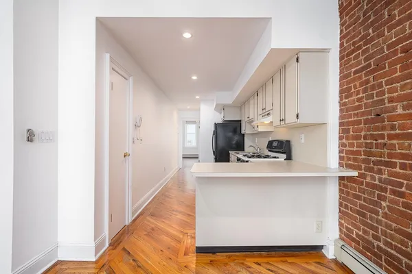 $549,900 | 232 Park Avenue, Unit 3N, Hoboken, NJ 07030