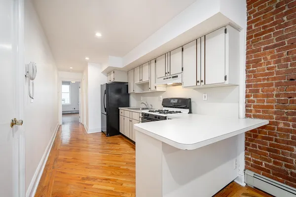$549,900 | 232 Park Avenue, Unit 3N, Hoboken, NJ 07030