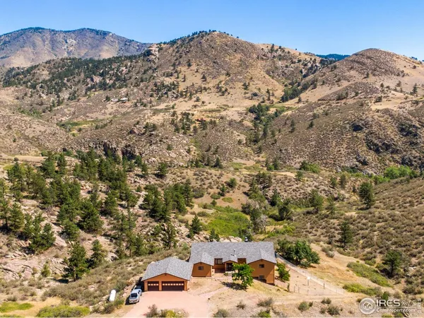 view of a mountain with a outdoor space