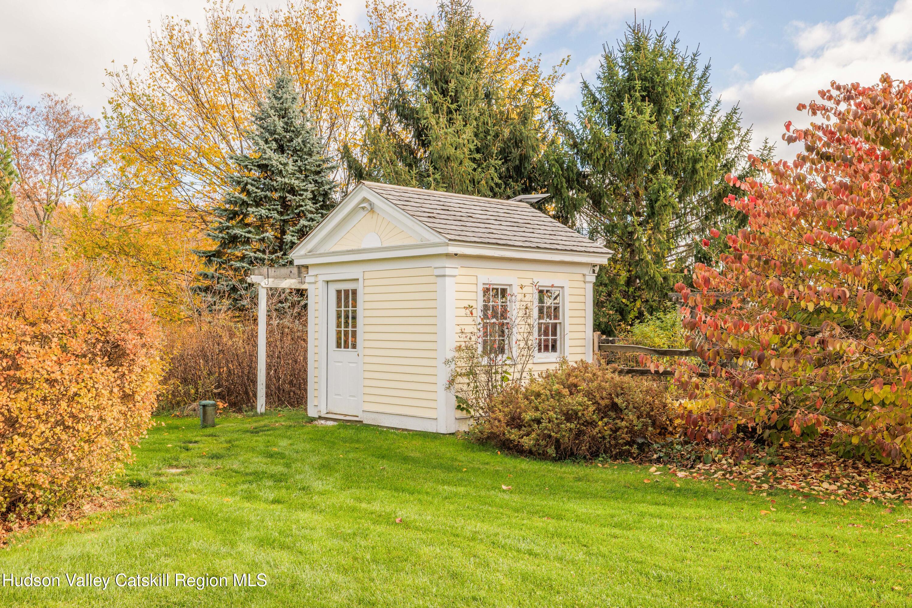 189 Sutherland Road Valatie, NY 12184 - Photo 69 of 94 189 Sutherland x This Old Hudson-70