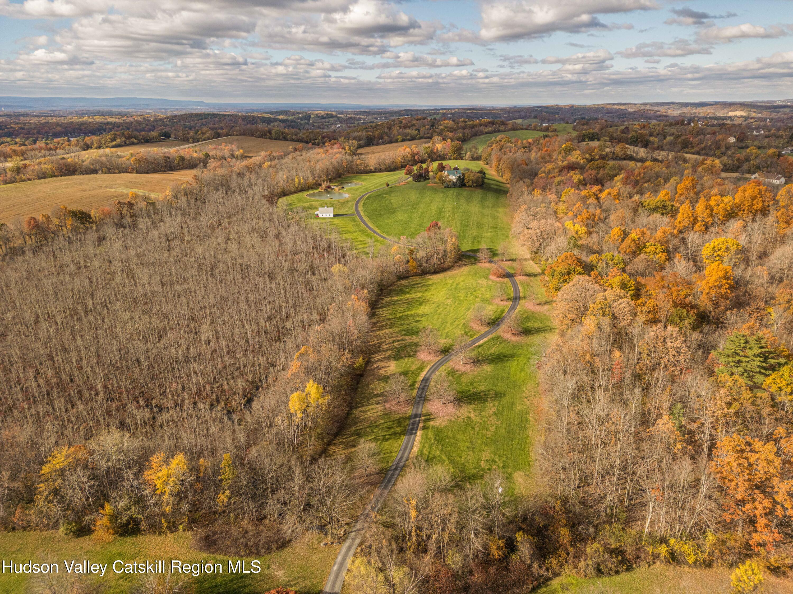 189 Sutherland Road Valatie, NY 12184 - Photo 84 of 94 a view of an ocean view