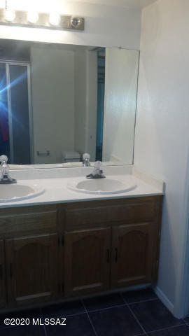 1200 East River Road, Unit F74 Tucson, AZ 85718 - Photo 15 of 16