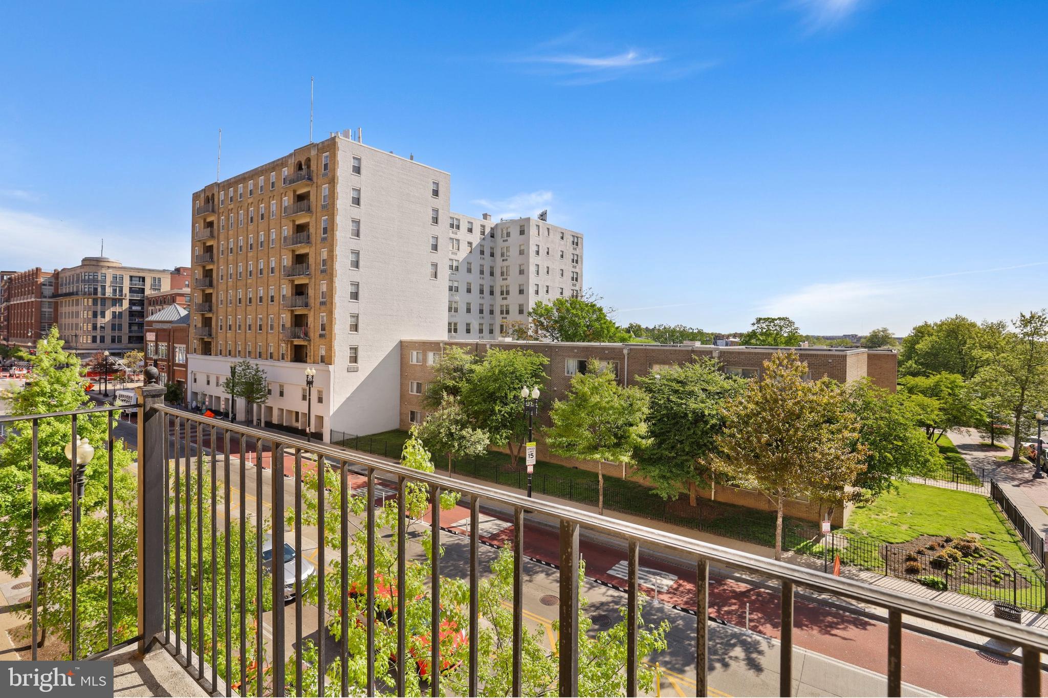 1401 Columbia Road Northwest, Unit 316 Washington, DC 20009 - Photo 18 of 31