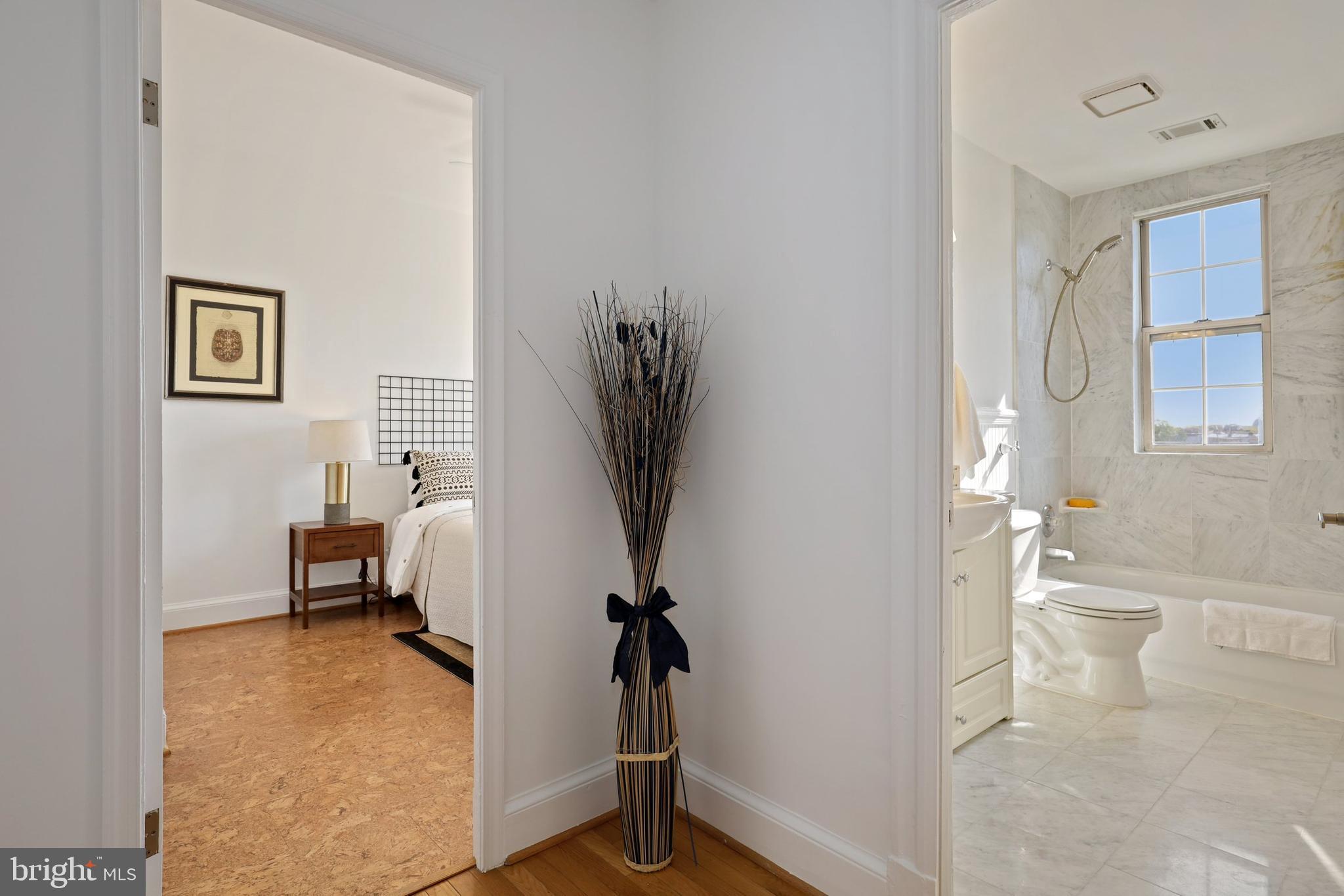 1401 Columbia Road Northwest, Unit 316 Washington, DC 20009 - Photo 19 of 31