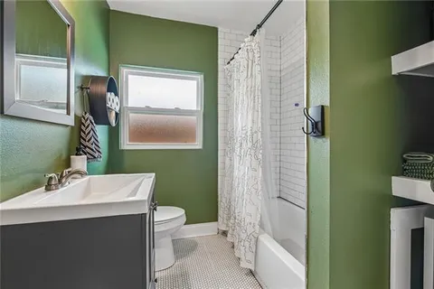 $250,000 | 6411 Congress Drive, New Orleans, LA 70126