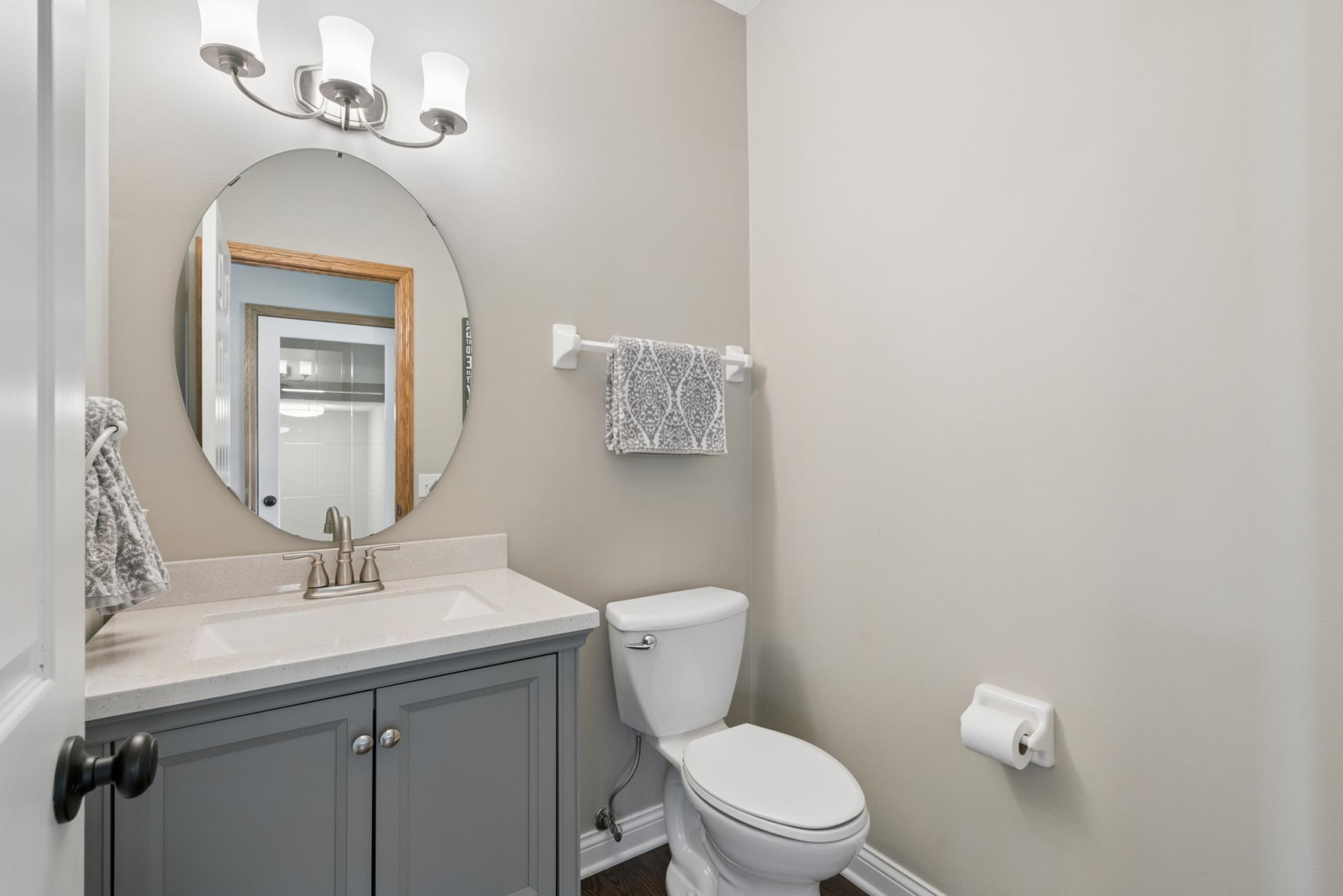4778 Slater Road Eagan, MN 55122 - Photo 6 of 47