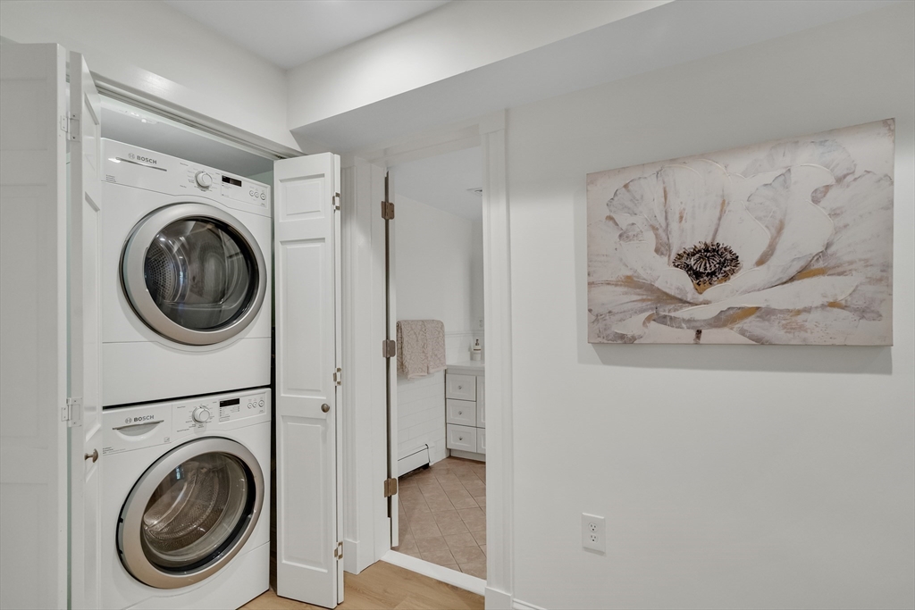 41 Addington Road, Unit 1 Brookline, MA 02445 - Photo 23 of 36