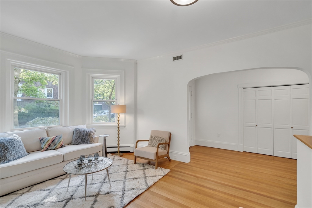 41 Addington Road, Unit 1 Brookline, MA 02445 - Photo 7 of 36