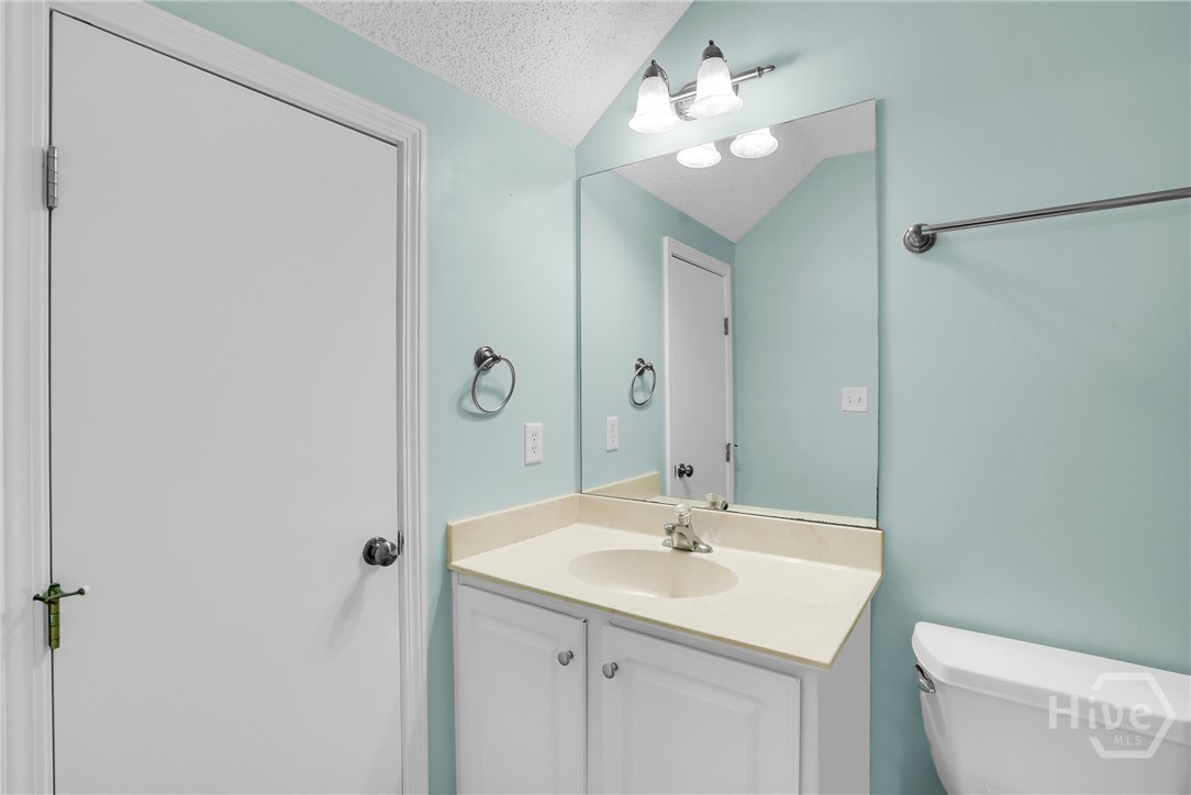 206 St Pauls Road Guyton, GA 31312 - Photo 39 of 52 Upstairs Full Bathroom