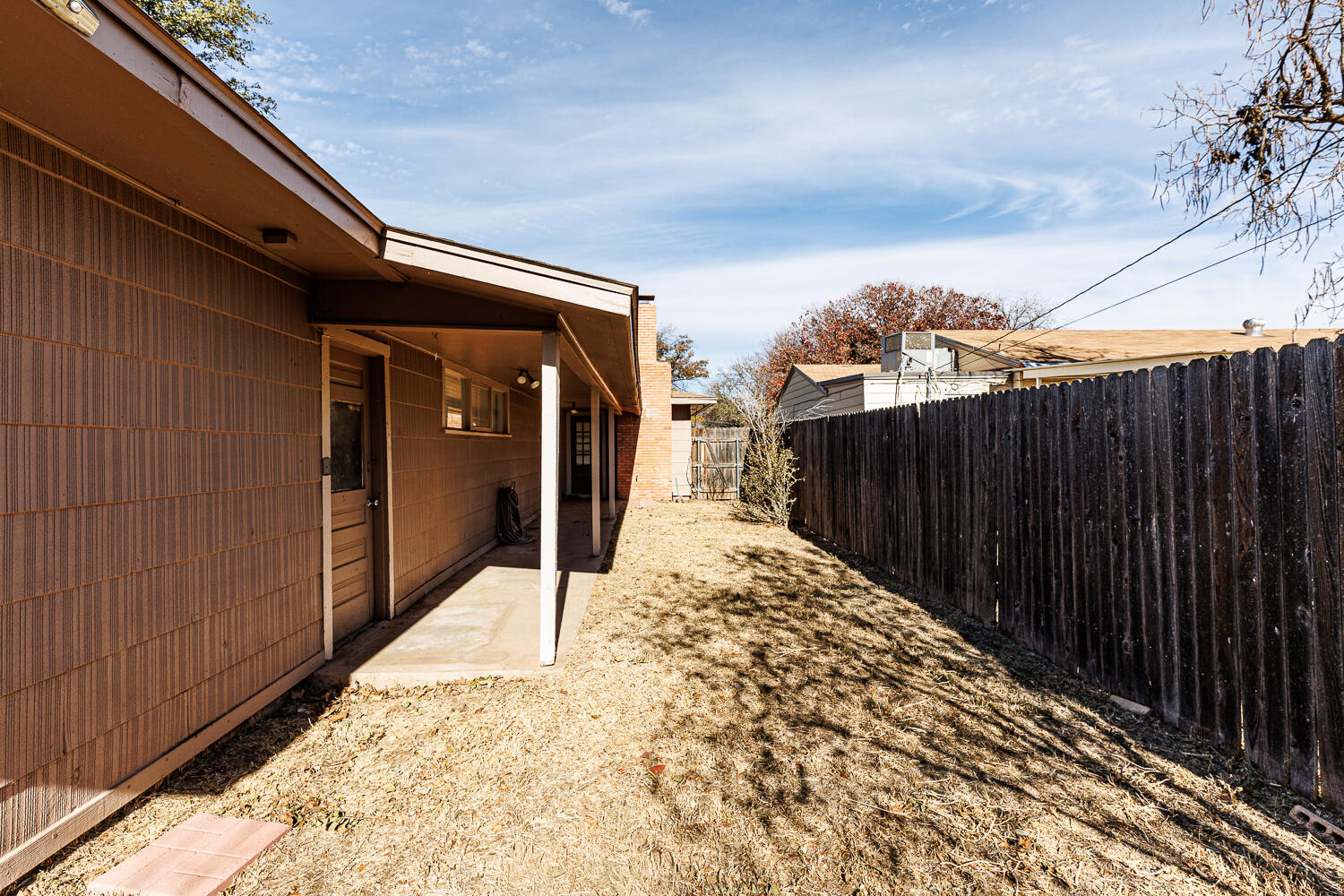 4319 40th Street Lubbock, TX 79413 - Photo 33 of 38 a view of a backyard of the house