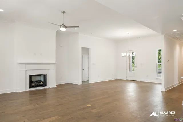 $390,990 | 25310 Burlington Drive, Denham Springs, LA 70726