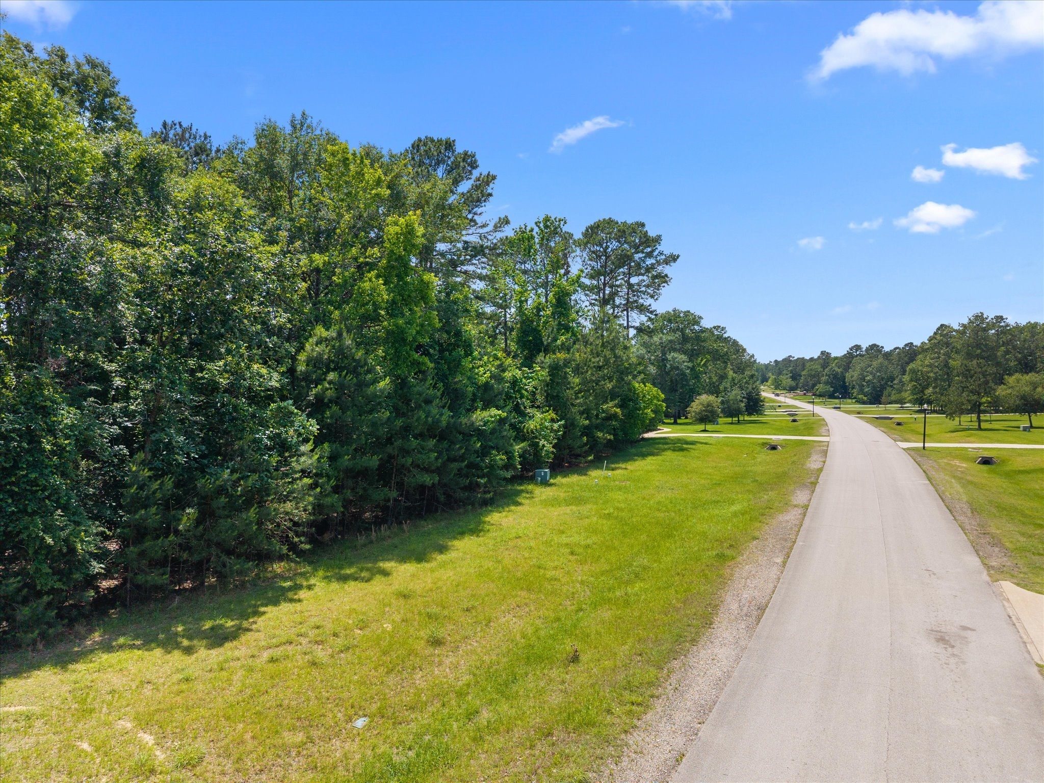 626 North Commons View Drive Houston, TX 77336 - Photo 12 of 20