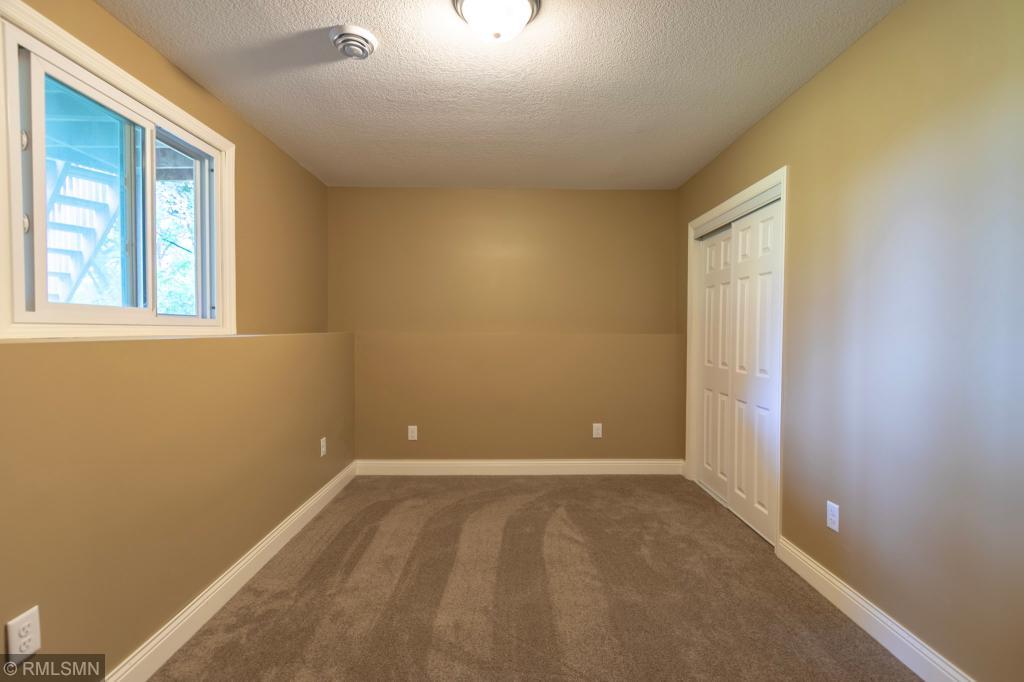 25005 Smithtown Road Shorewood, MN 55331 - Photo 23 of 27 Gallery Image 23
