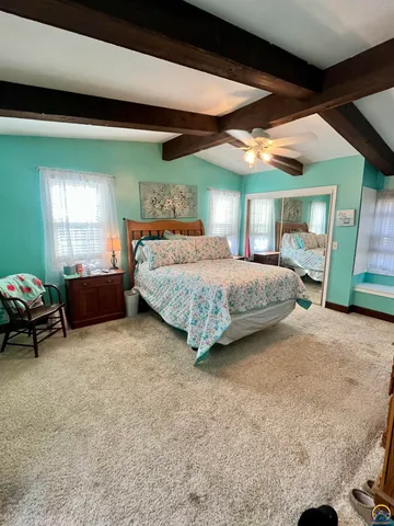 $334,500 | 2021 Morningside Drive, Emporia, KS 66801