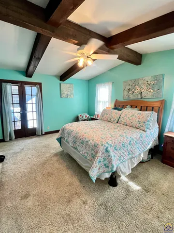 $334,500 | 2021 Morningside Drive, Emporia, KS 66801