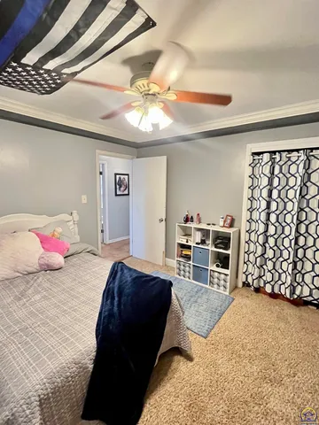 $334,500 | 2021 Morningside Drive, Emporia, KS 66801