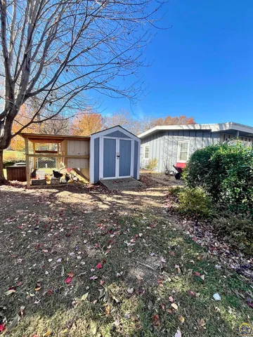 $334,500 | 2021 Morningside Drive, Emporia, KS 66801