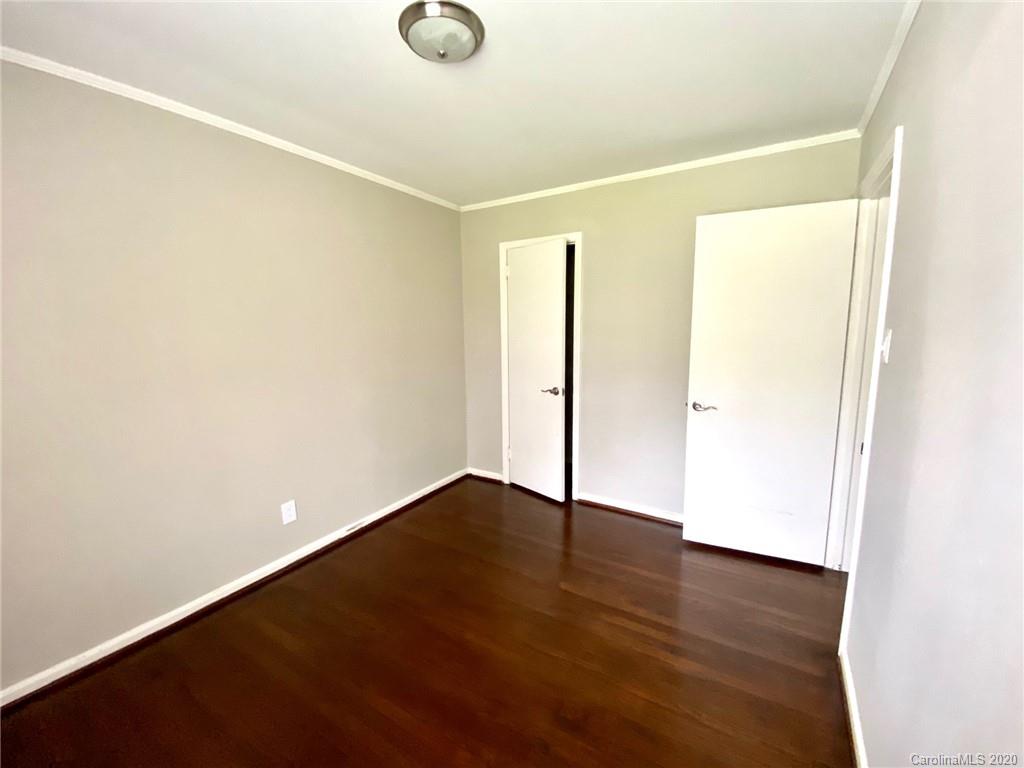 3015 Marlborough Road Charlotte, NC 28208 - Photo 12 of 22