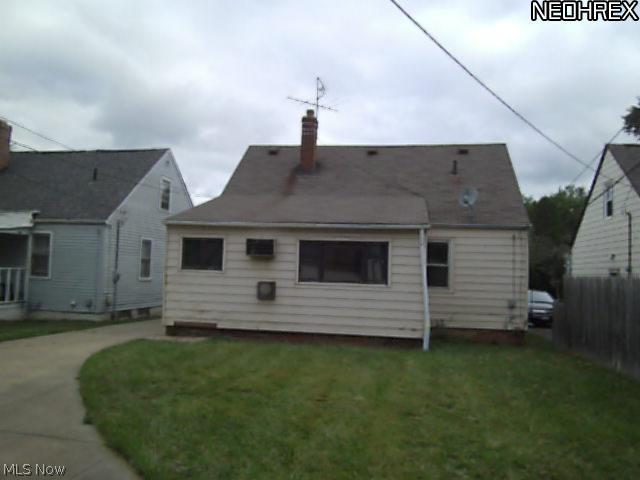4070 Wyncote Road South Euclid, OH 44121 - Photo 4 of 8