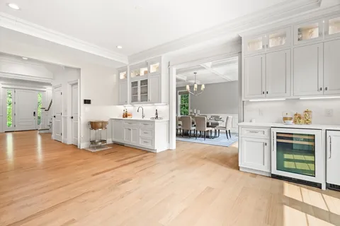 $5,995,000 | 382 Lee Street, Brookline, MA 02445