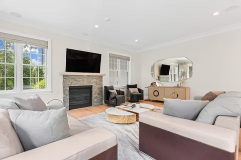 $5,995,000 | 382 Lee Street, Brookline, MA 02445