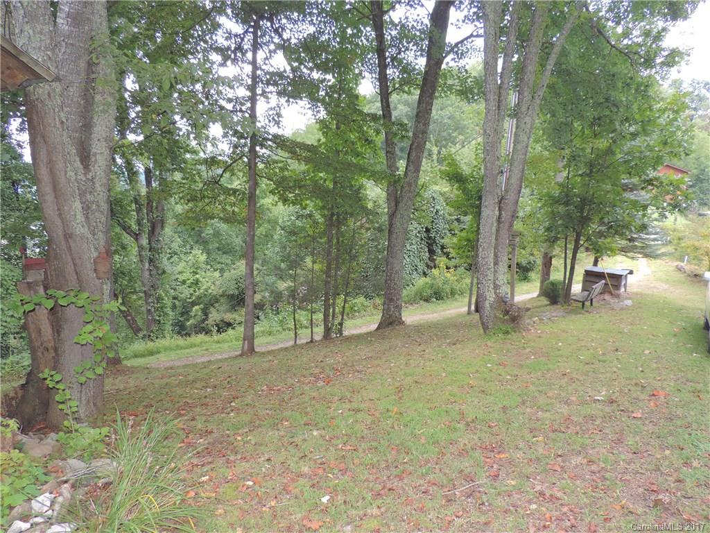 694 Whispering Winds Road Waynesville, NC 28785 - Photo 9 of 10 Gallery Image 9