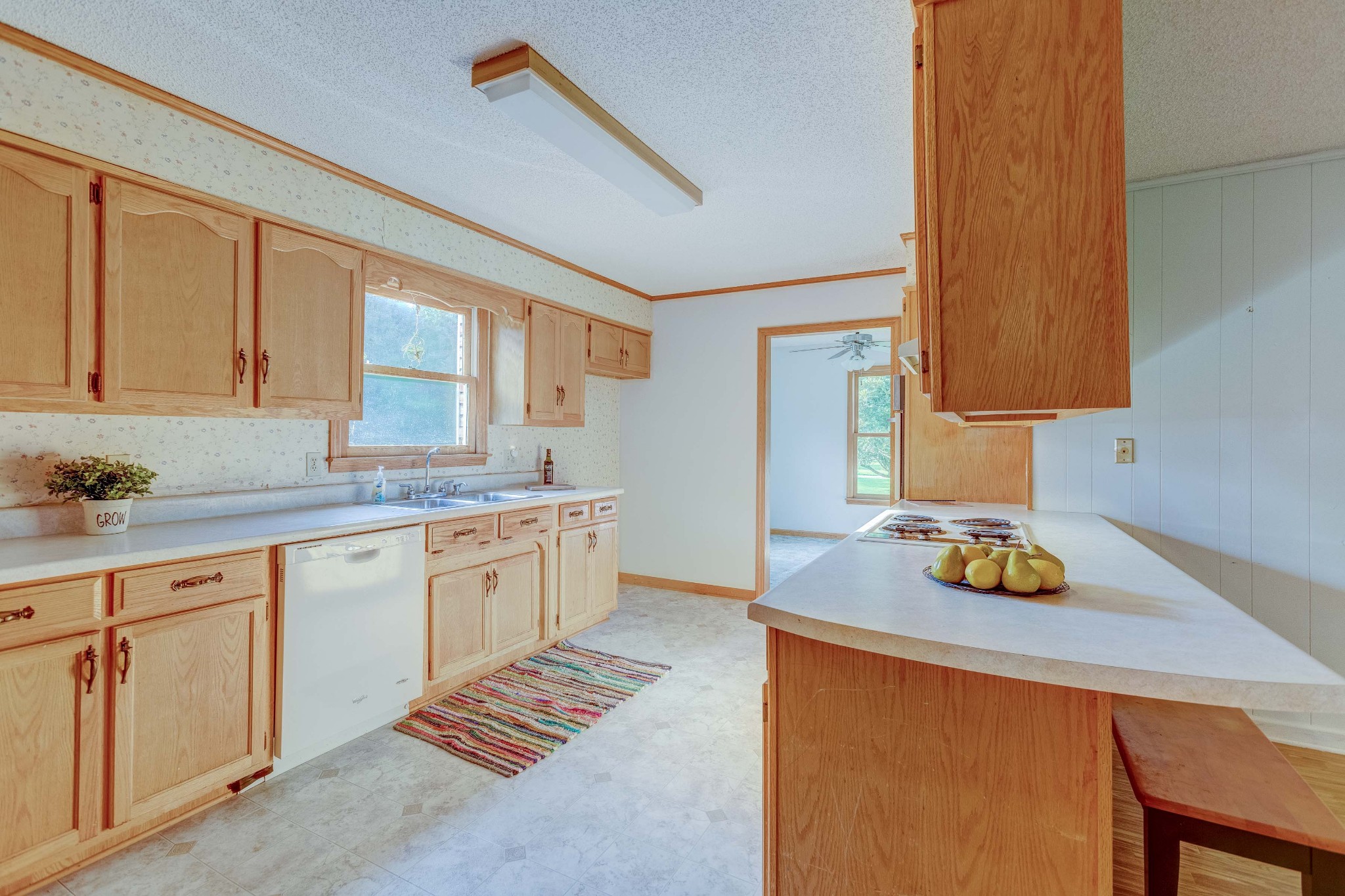 478 Brandon Road Manchester, TN 37355 - Photo 17 of 50 a kitchen with a sink stove and cabinets
