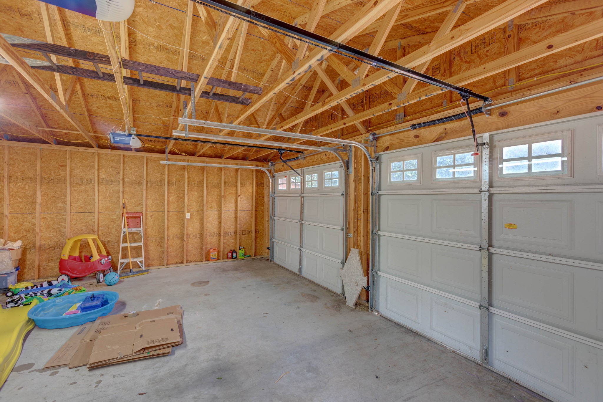 478 Brandon Road Manchester, TN 37355 - Photo 36 of 50 a view of garage
