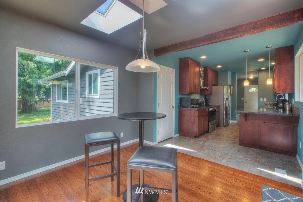 21601 Southeast Wax Road Maple Valley, WA 98038 - Photo 8 of 25