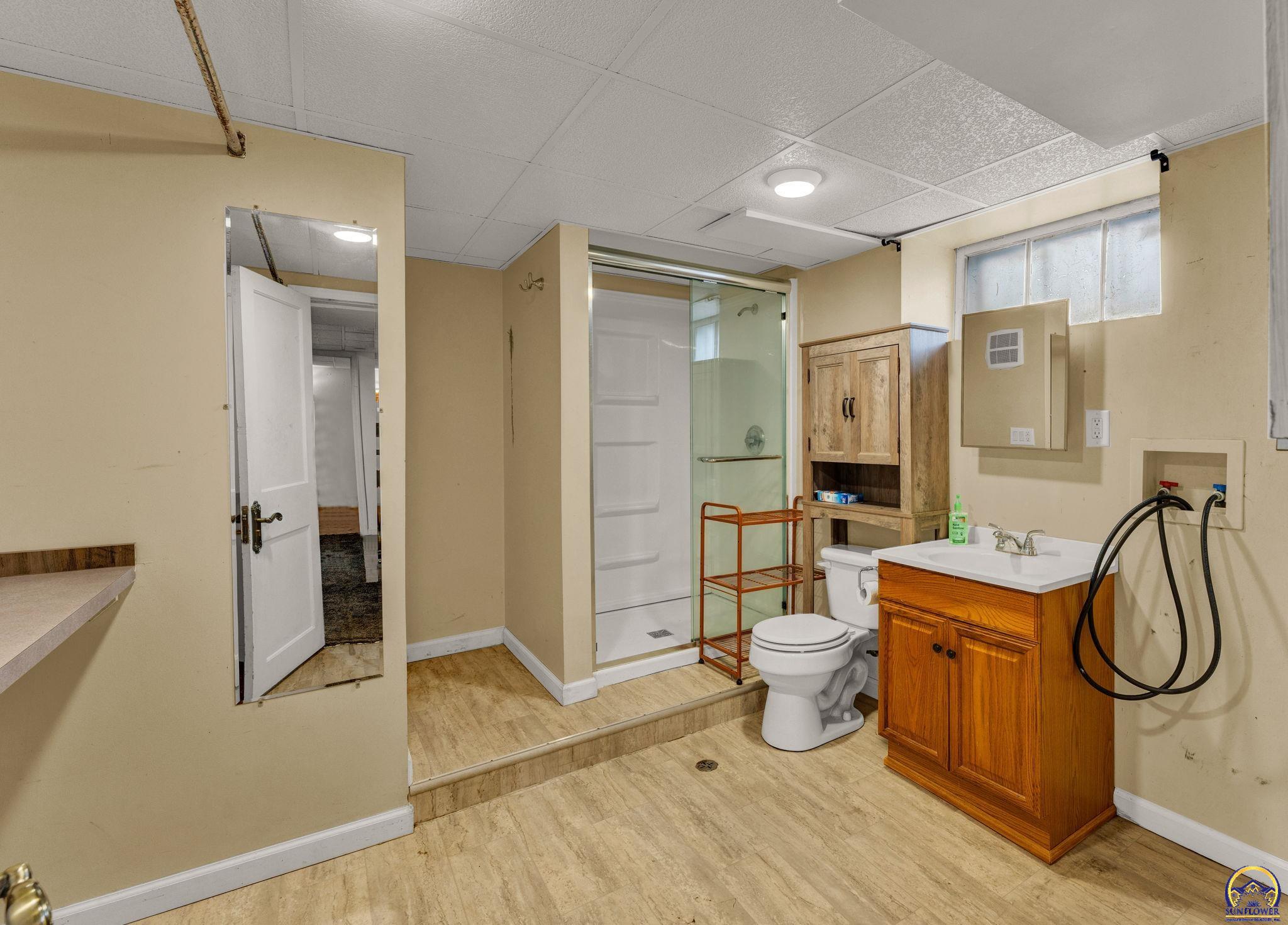 1147 Southwest Webster Avenue Topeka, KS 66604 - Photo 23 of 36