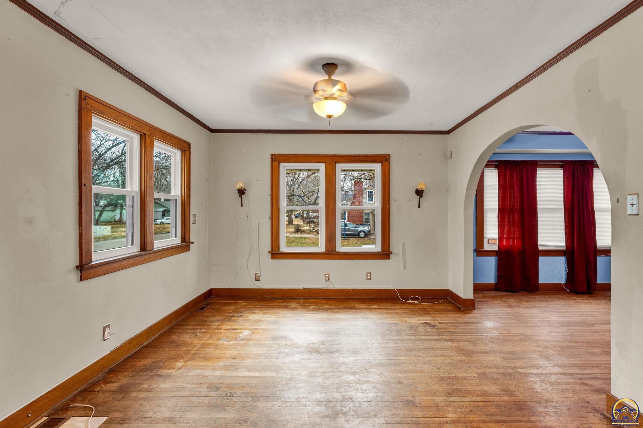 1147 Southwest Webster Avenue Topeka, KS 66604 - Photo 10 of 36