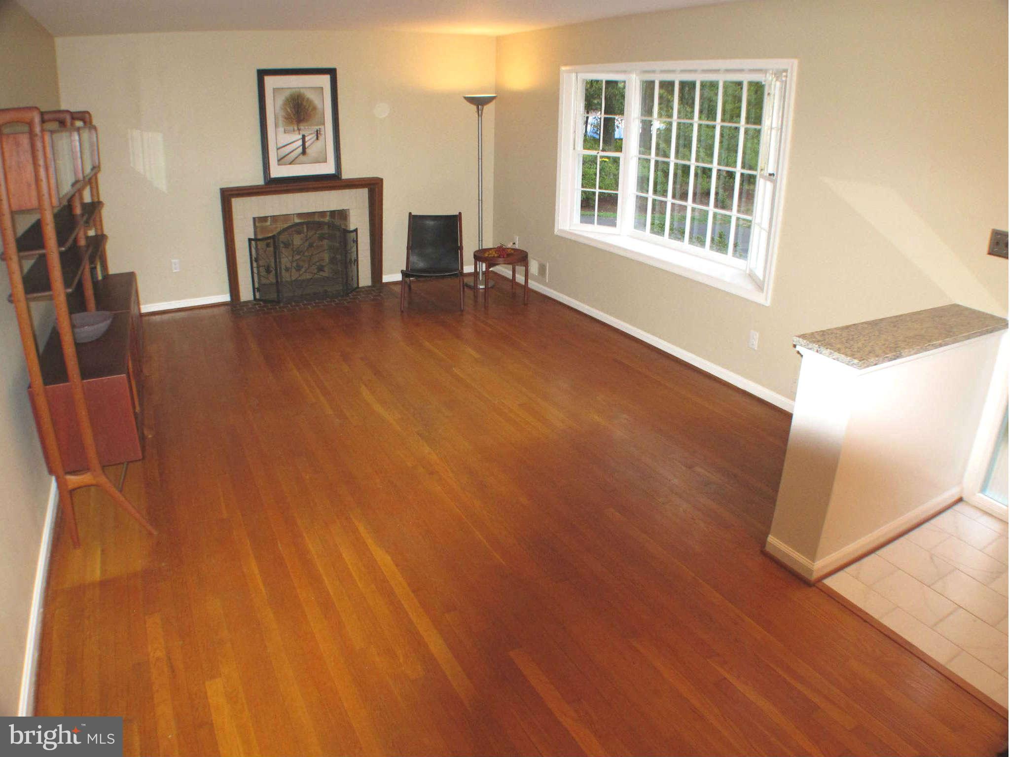 8215 Blairton Road Springfield, VA 22152 - Photo 8 of 30 Living Room