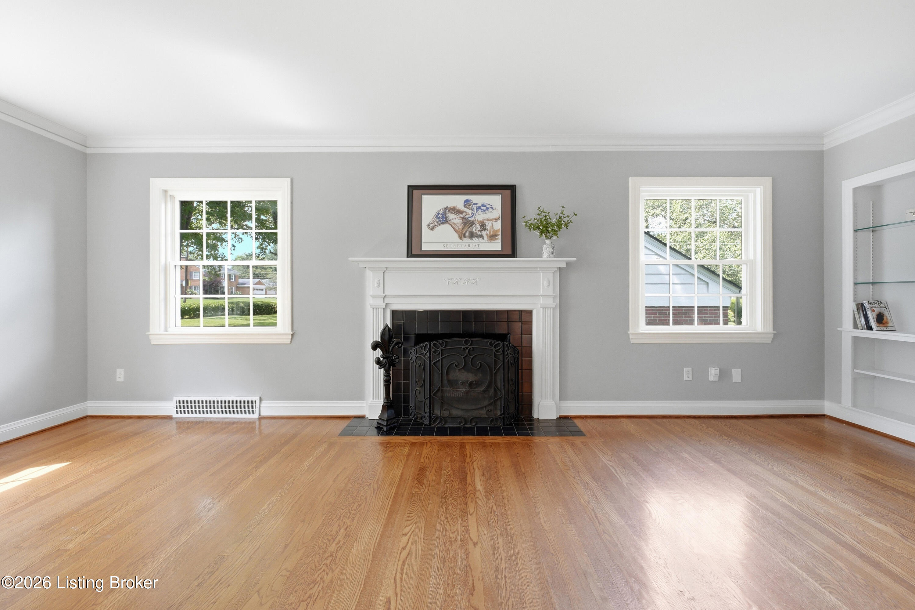 3111 Dundee Road Louisville, KY 40205 - Photo 17 of 61 3111dundee_louisvillerealestatemedia_084