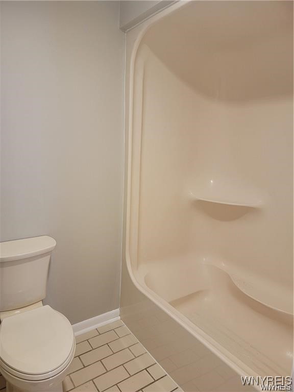 306 Sundown Trail, Unit 5C Amherst, NY 14221 - Photo 19 of 23 Main Bathroom