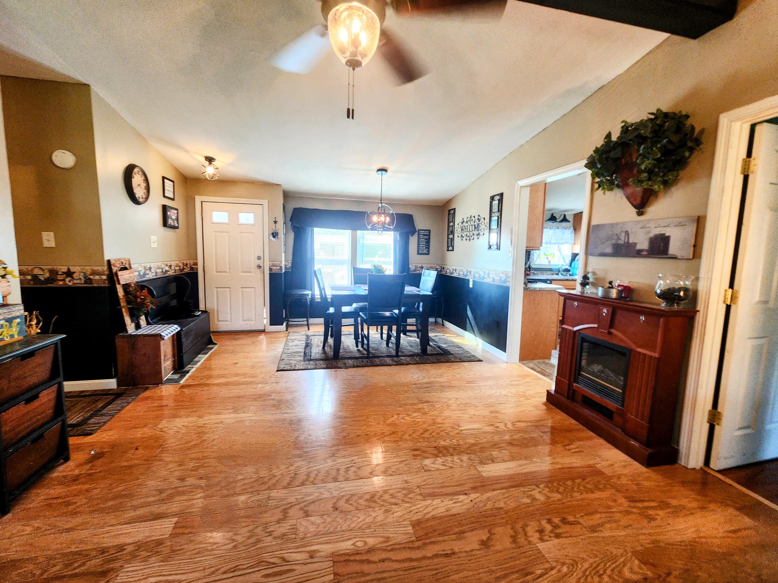 25 Killdeer Drive Unity, ME 04988 - Photo 3 of 18 Dining Room