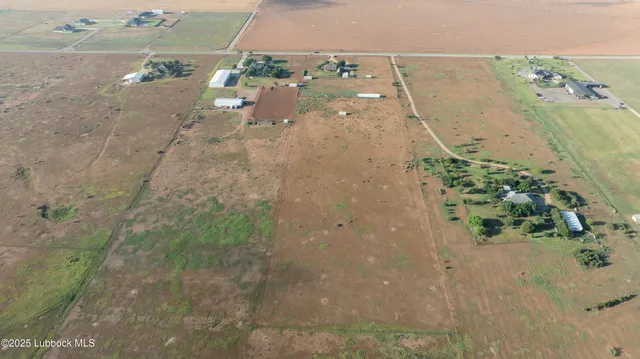 $950,000 | 7910 County Road 7700, Wolfforth, TX 79382