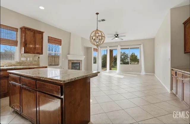 $605,000 | Undisclosed Address, Bakersfield, CA 93306