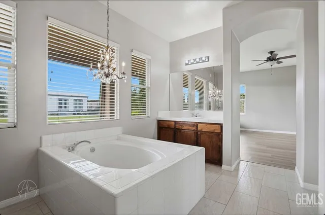 $605,000 | Undisclosed Address, Bakersfield, CA 93306