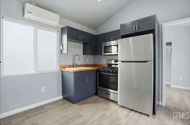 $605,000 | Undisclosed Address, Bakersfield, CA 93306