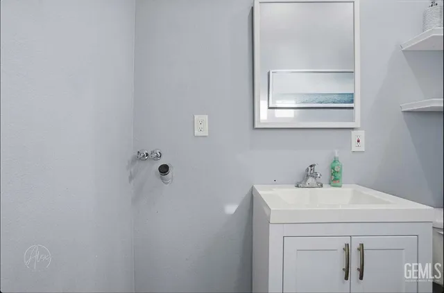 $605,000 | Undisclosed Address, Bakersfield, CA 93306