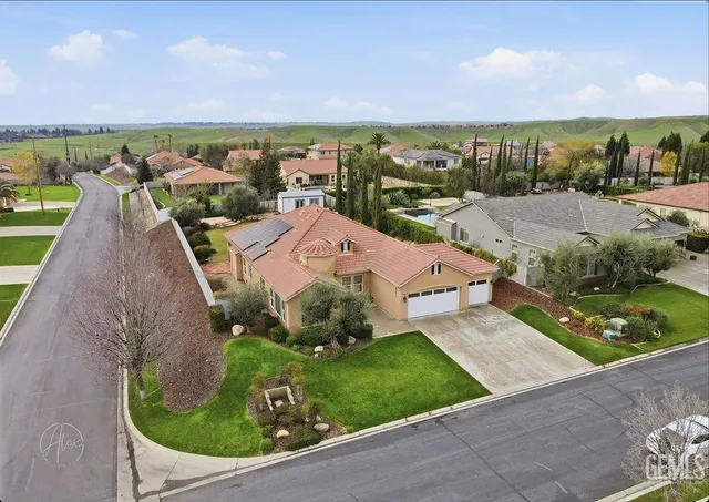 $605,000 | Undisclosed Address, Bakersfield, CA 93306