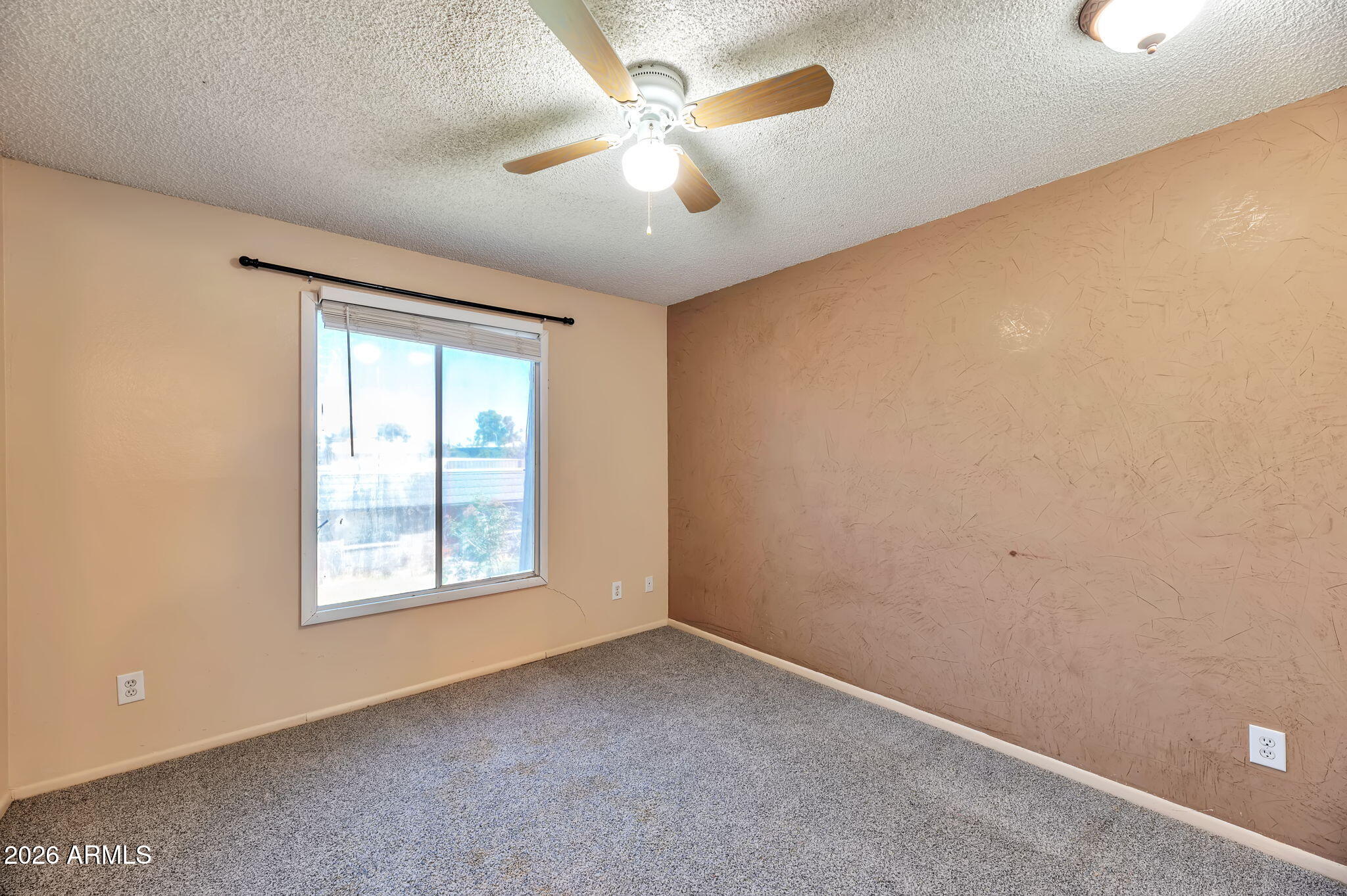 2025 West Elm Street Phoenix, AZ 85015 - Photo 21 of 25 20-web-or-mls-QP- 780_2052