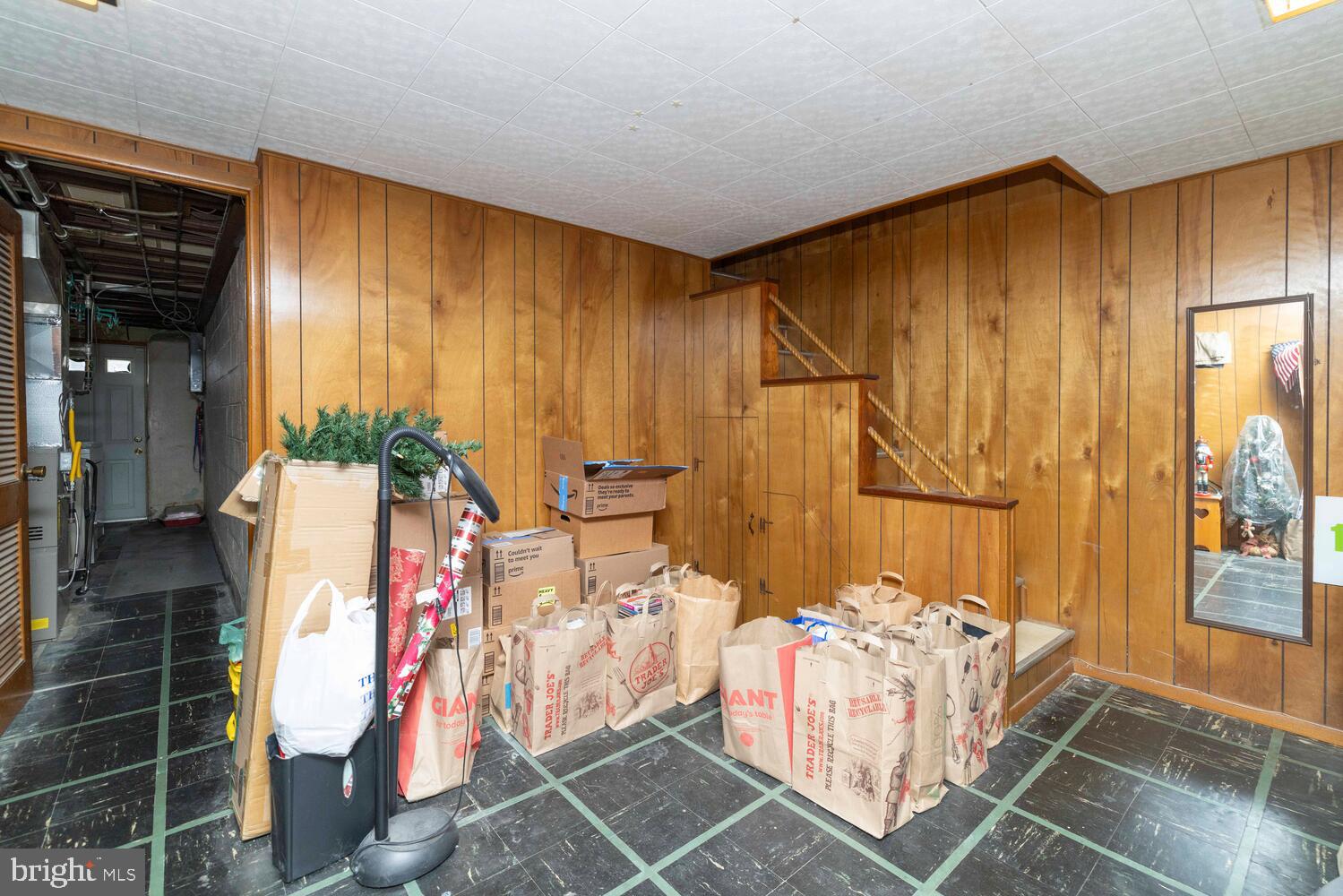 226 Benner Street Philadelphia, PA 19111 - Photo 12 of 25 Finished Family Room