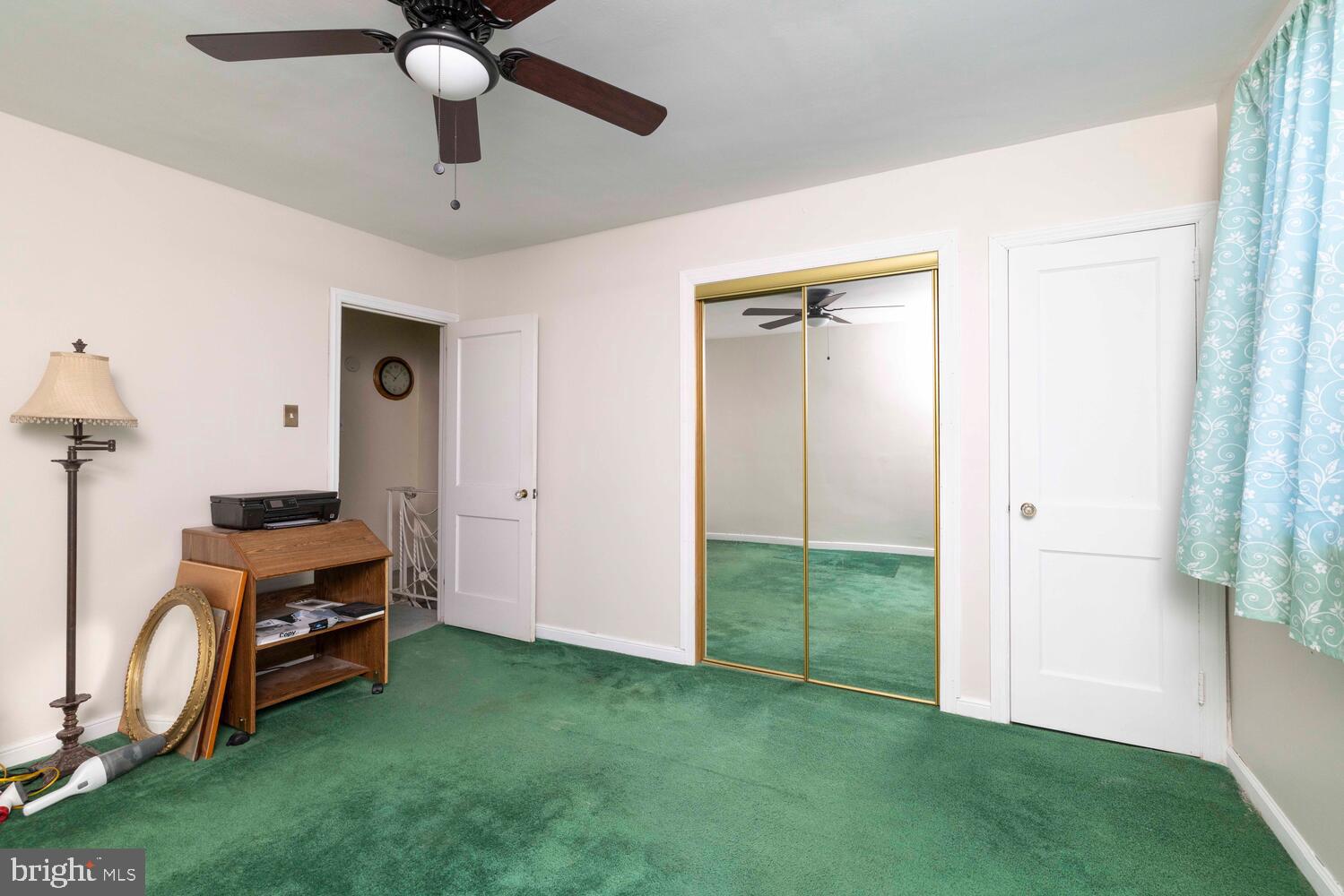 226 Benner Street Philadelphia, PA 19111 - Photo 17 of 25 King Size Bedroom