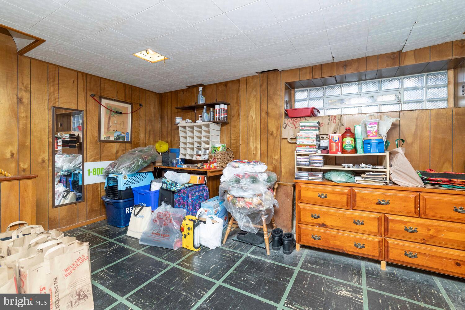 226 Benner Street Philadelphia, PA 19111 - Photo 18 of 25 Spacious with storage