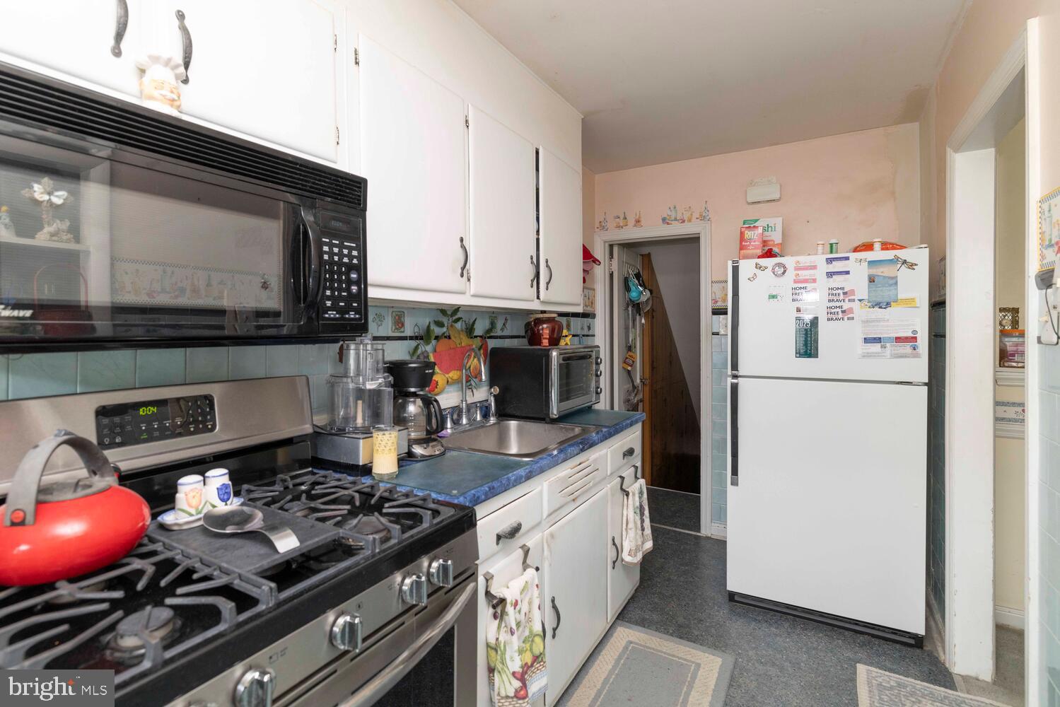 226 Benner Street Philadelphia, PA 19111 - Photo 20 of 25 Efficiant design
