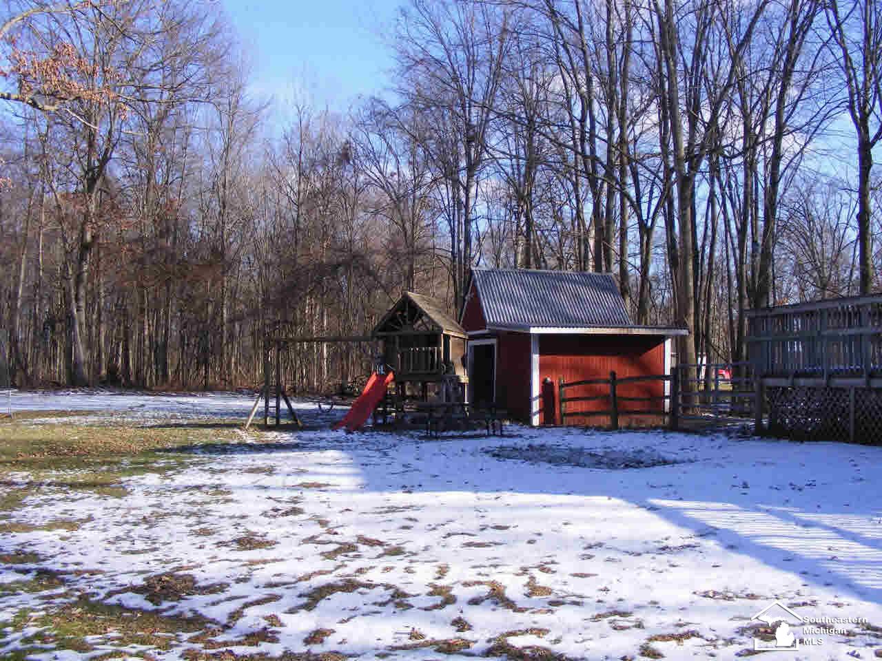 Small horse barn