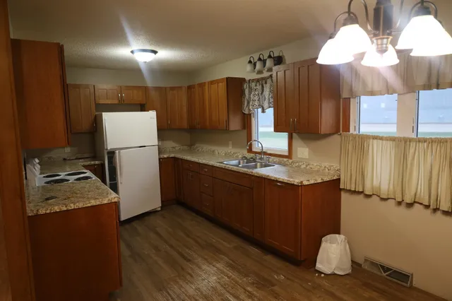 $179,000 | 106 Galchutt Street, Galchutt, ND 58075